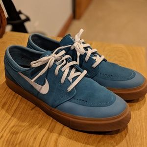Nike SB Janoski